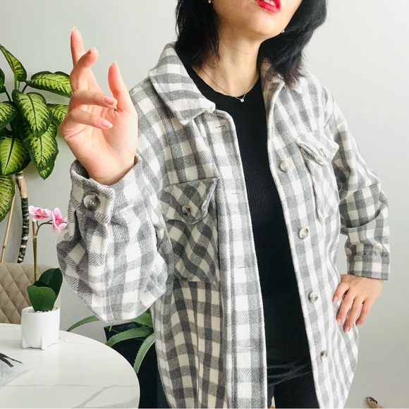 Light Grey Plaid Jacket - Picture 3 of 6